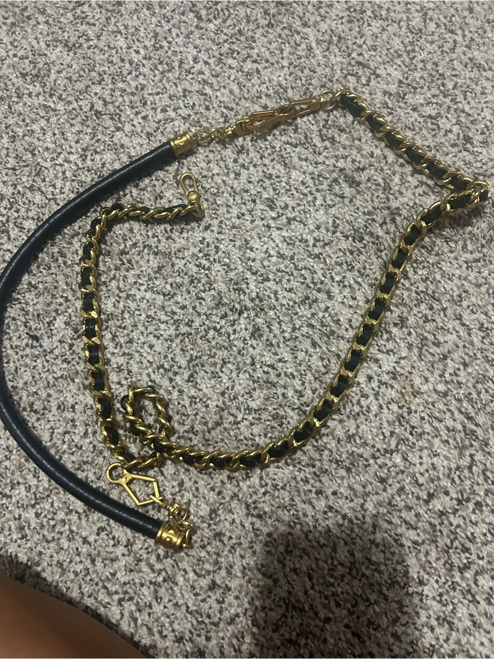 Black and Gold Leather-Trim Chain Strap - Picture 5 of 7